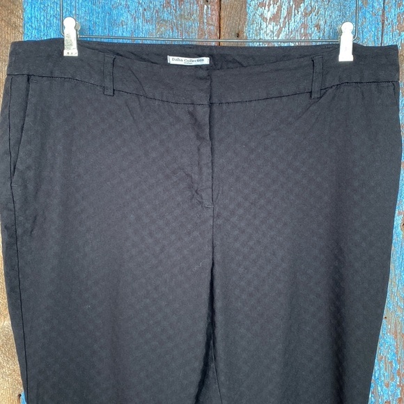 Dalia Collection Black Capri Pant Size 16W - Picture 2 of 7